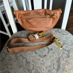 Fawn design fawny pack